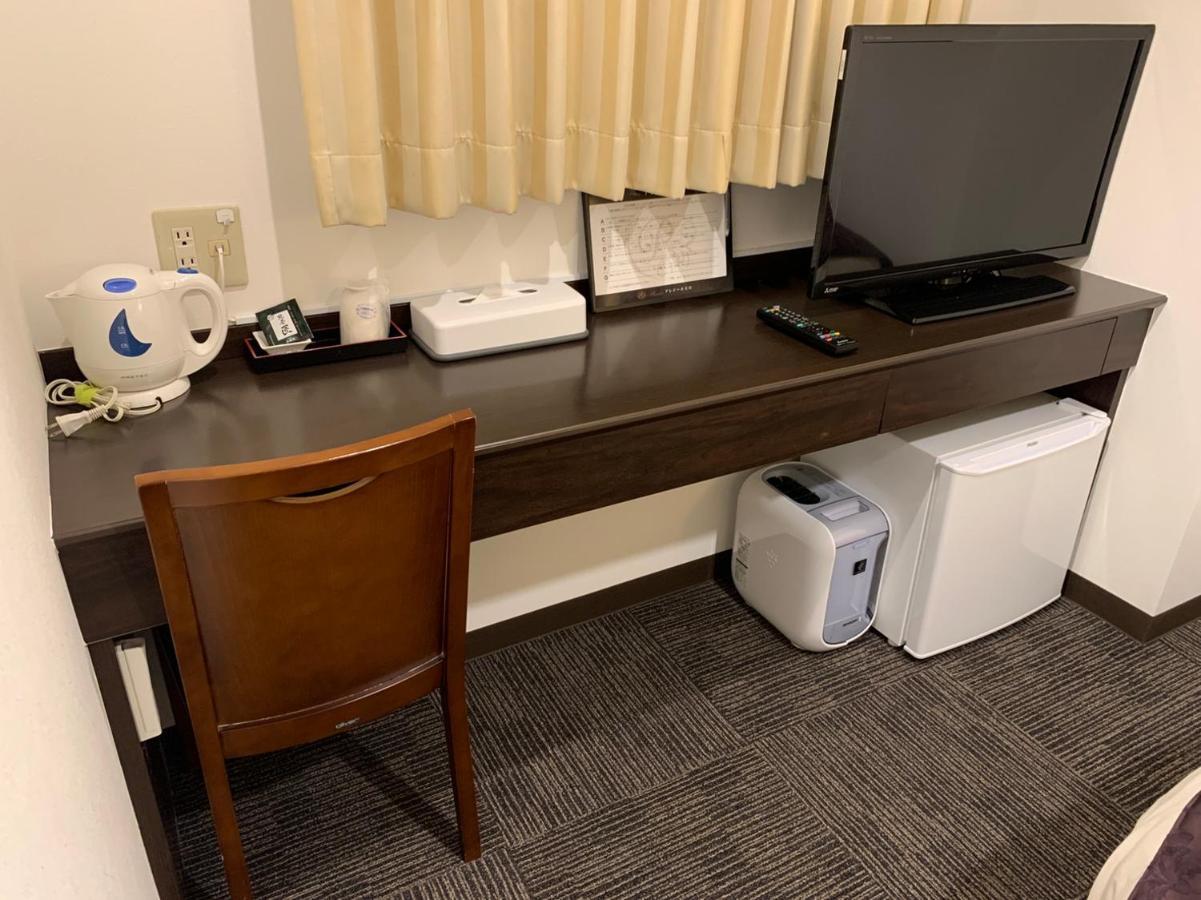 Hotel Plaisir Tachikawa Exteriör bild